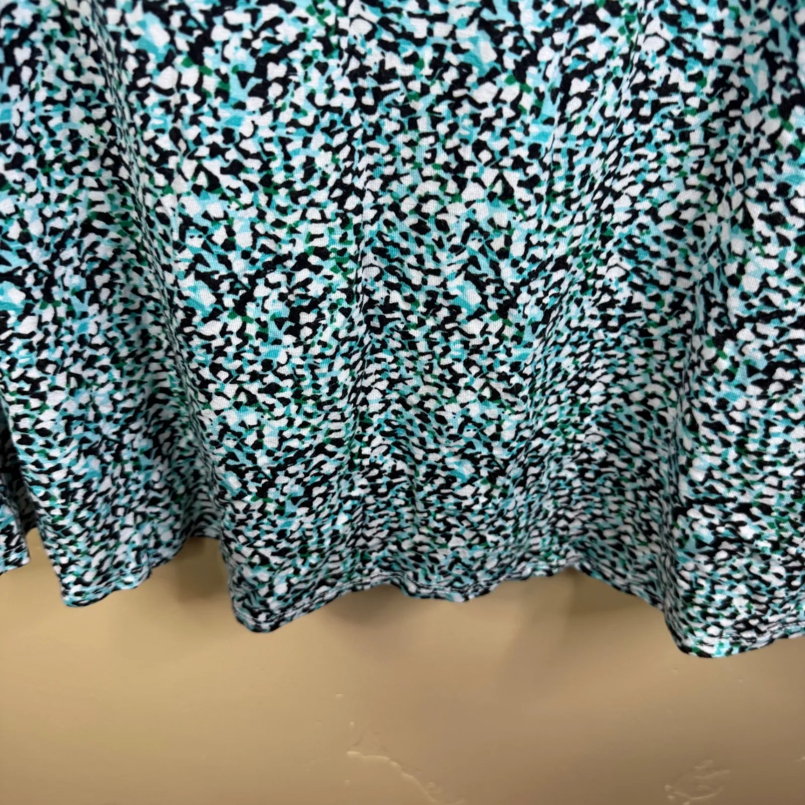 Philosophy Woman 3X Abstract Print Short Sleeve‎ Flowy Stretchy Vacation Top Blue - Image 3