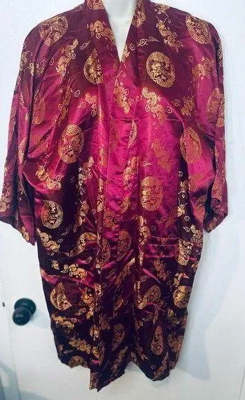 VIntage 80”s Golden Dragon Silk Fashion Embroidered Kimono Robe Ladies Sz Large Red - Image 1
