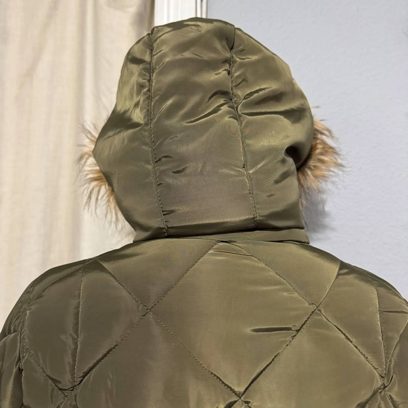 Weatherproof Olive Green Quilted Puffer Jacket Faux Fur Trim Hood Women's Sz L - Image 8