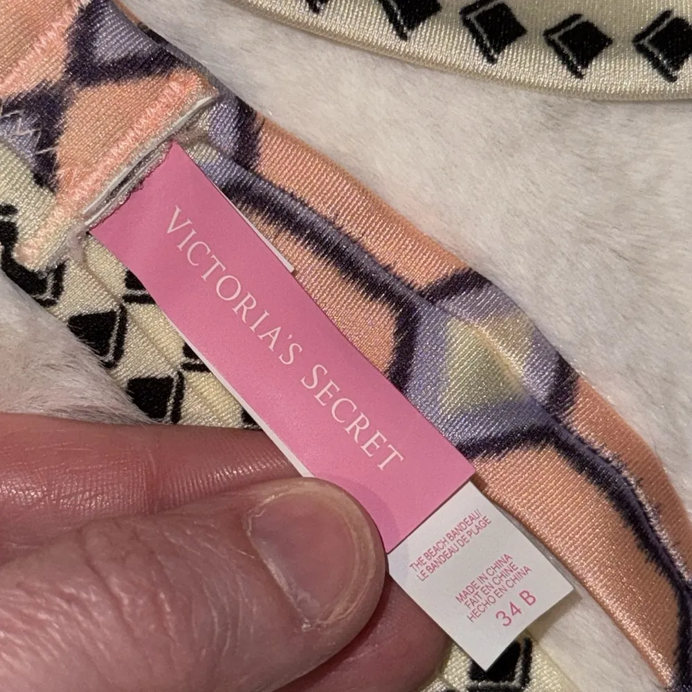 Victoria's Secret 34B Push Up Bikini Swim Top w Multicolor Print Straps - Image 8