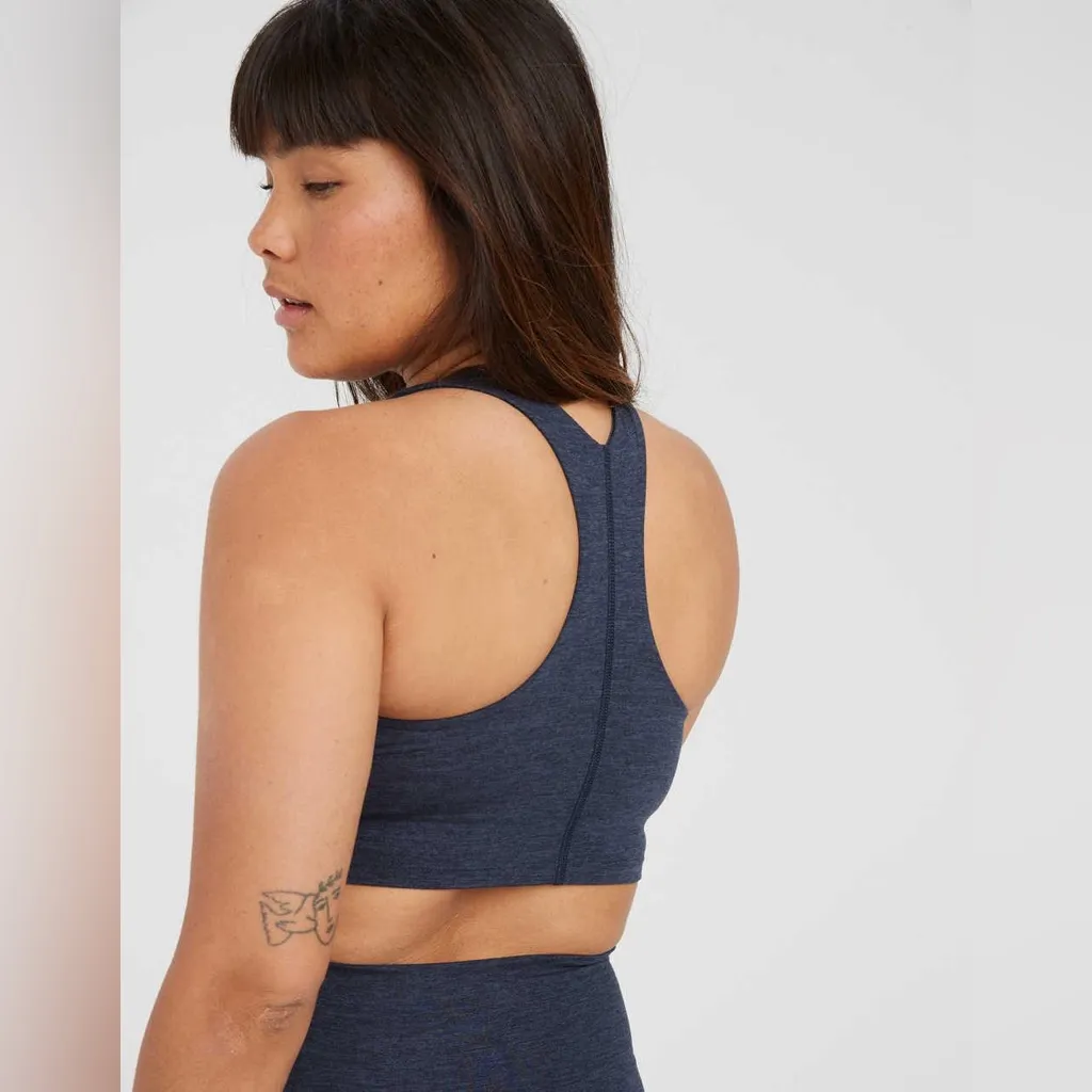 OFFLINE By Aerie The Hugger High Neck Longline Sports Bra in Night Sea Size M - Image 4