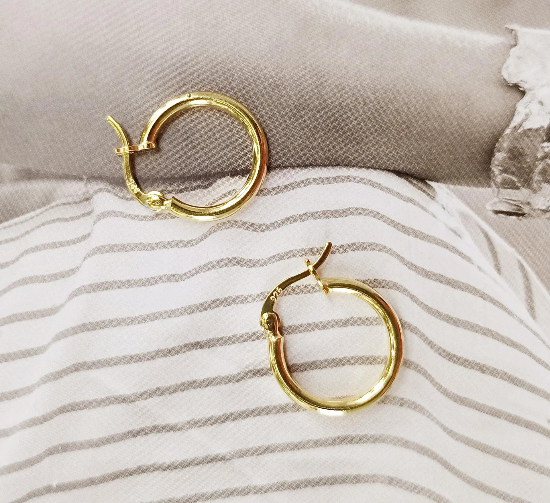 Set Of 2 Pair Sterling Silver Huggies In Gold Plating - Image 5