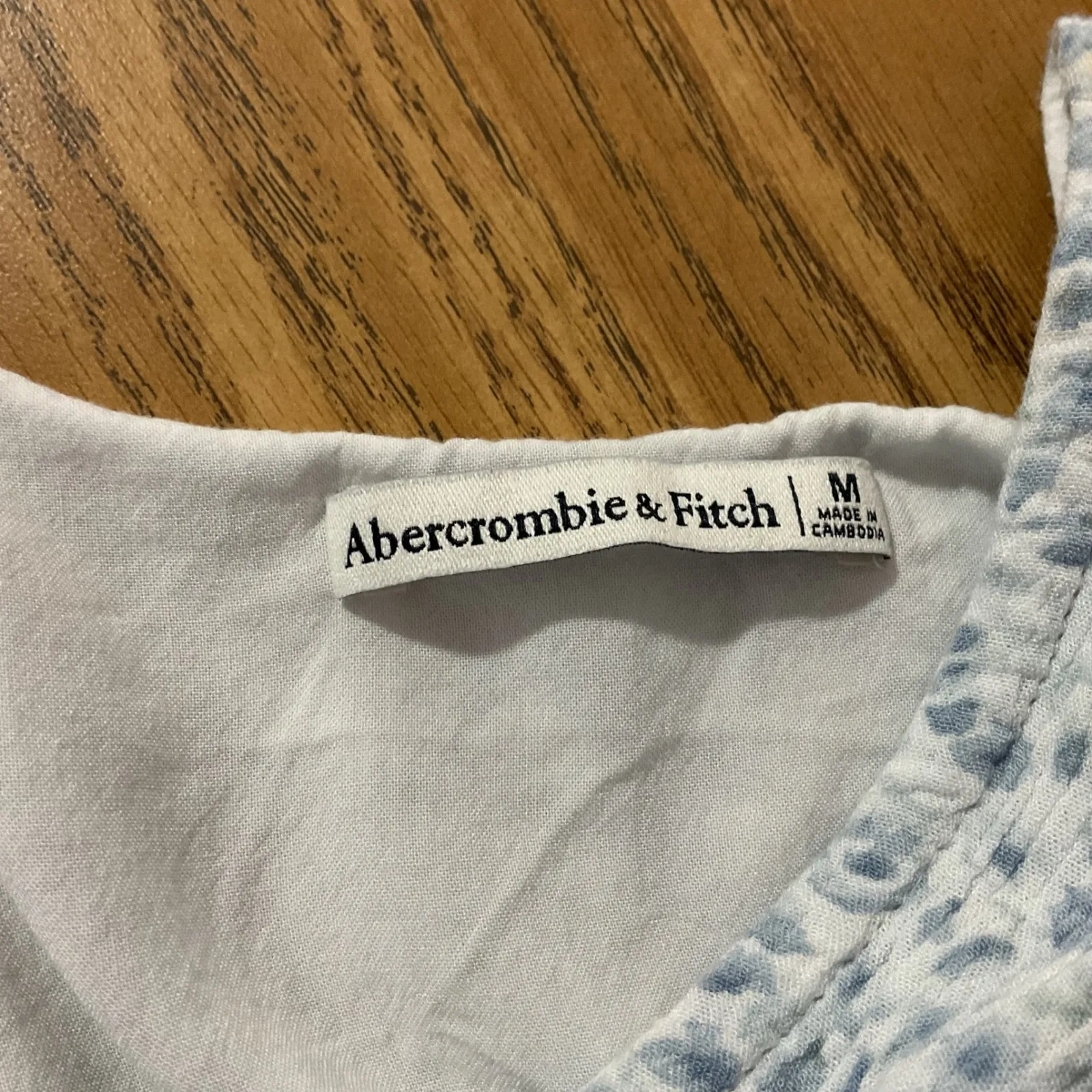 Abercrombie& Fitch Womens Cropped Knot Front Top Floral Print Short Sleeve M - Image 6