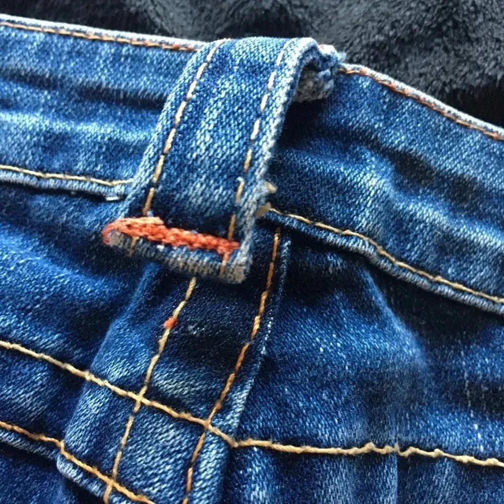 True Religion Y2K 503 jeans, size 28 - Image 6