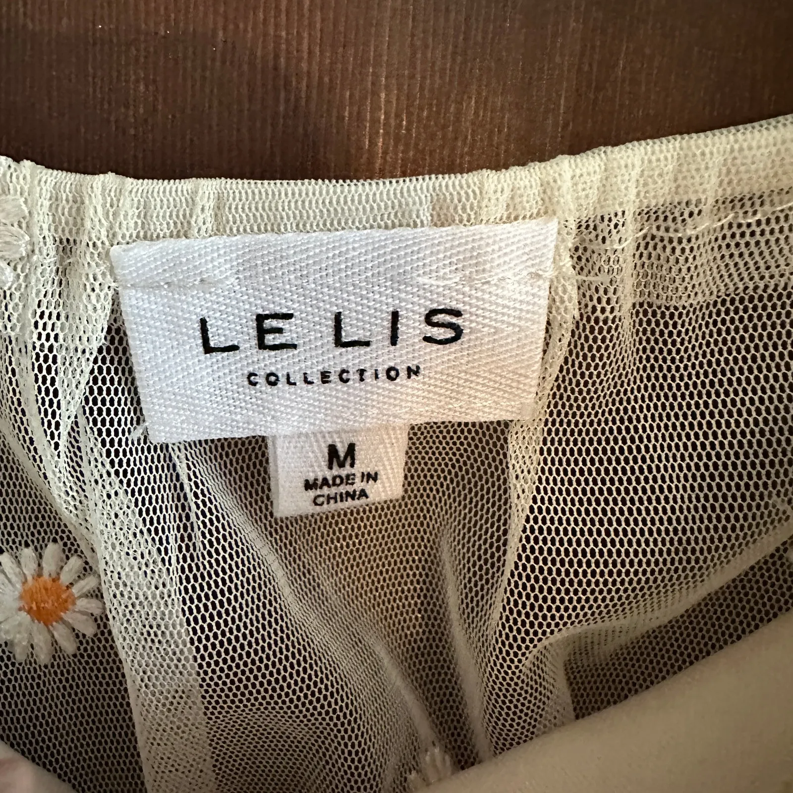 LE LIS | Daisy Embroidered Coquette Style Sheer Peasant Style Crop | Size Medium - Image 4