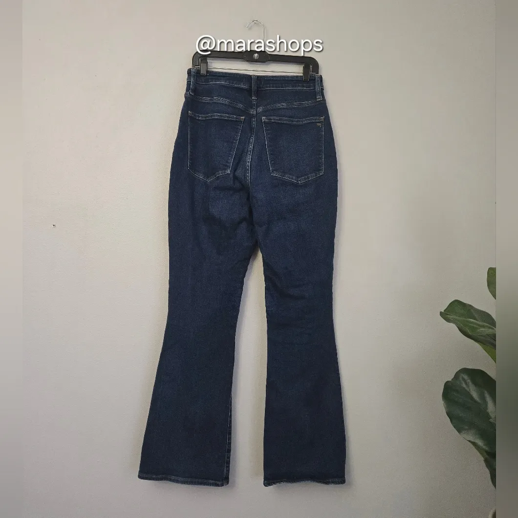 Madewell Curvy Skinny Flare Jeans in Colleton Wash - Image 6