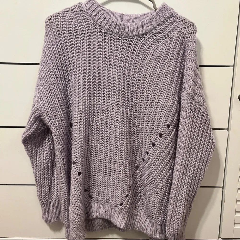 American Eagle Lilac Purple Oversized Sweater - Image 2