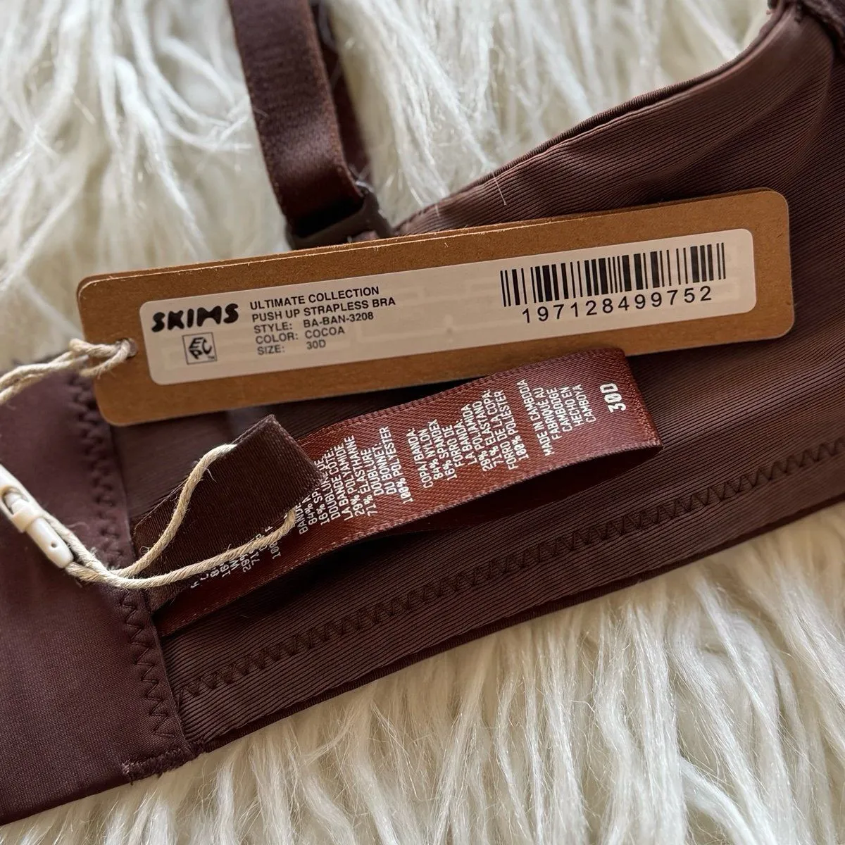 SKIMS  Ultimate Push Up Strapless Bra Cocoa Size 30D - Image 10
