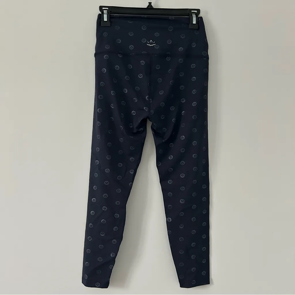 Beyond Yoga Navy Happy Face Power Shine High Waisted Midi Leggings M - Image 2