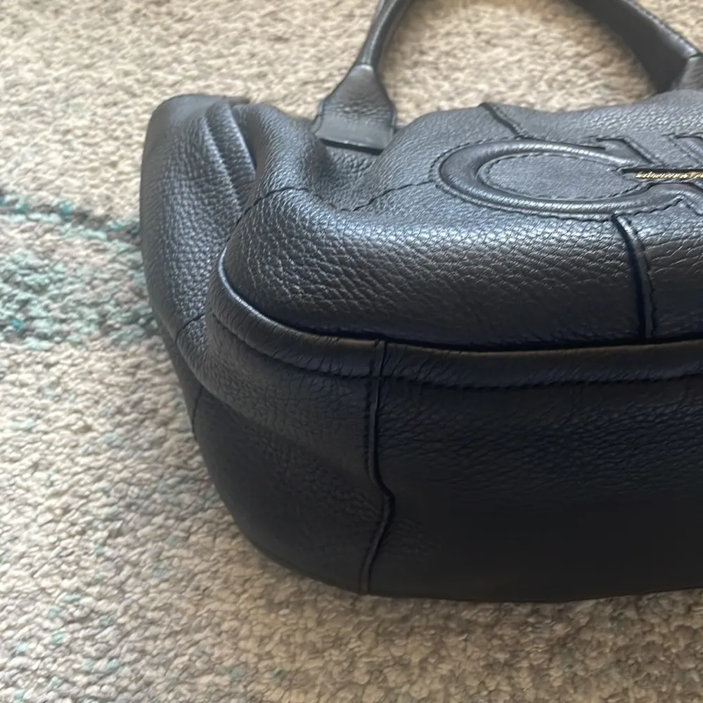 Salvatore Ferragamo bag - Image 10