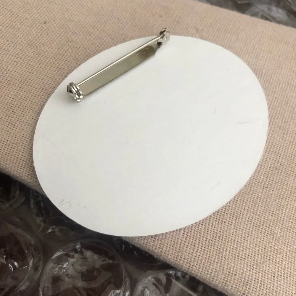 Vintage Lil Bow Wow Button Brooch - Image 2