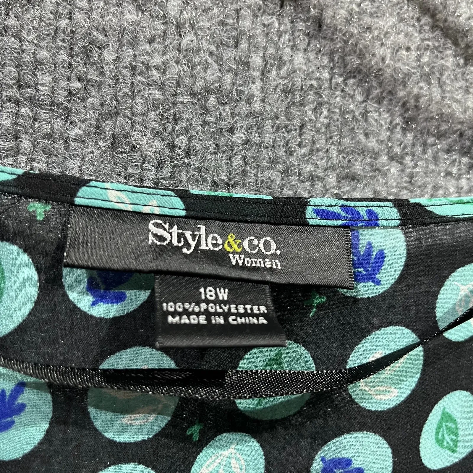 Style & Co Tunic Top Womens 18W Black Leaf Polka Dot Sheer Lace Trim Puff Sleeve - Image 4