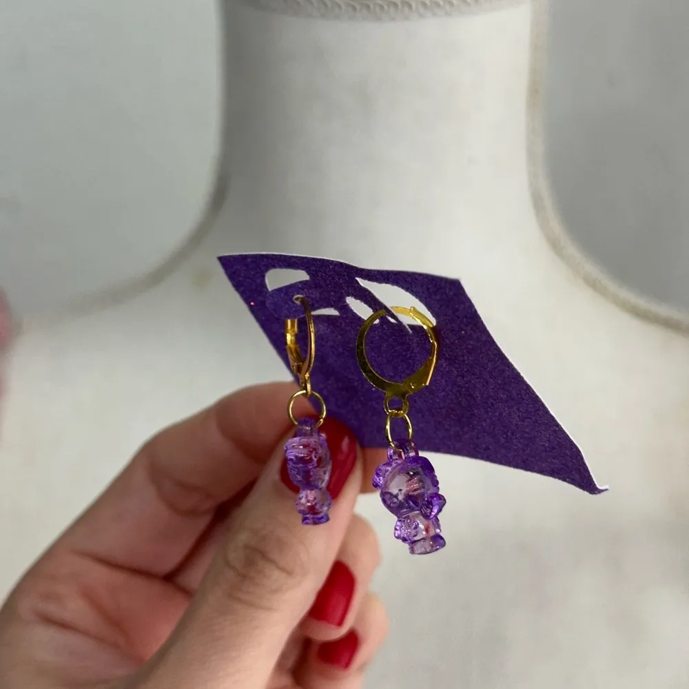 Gold and Purple hello kitty charm Earrings - Image 4