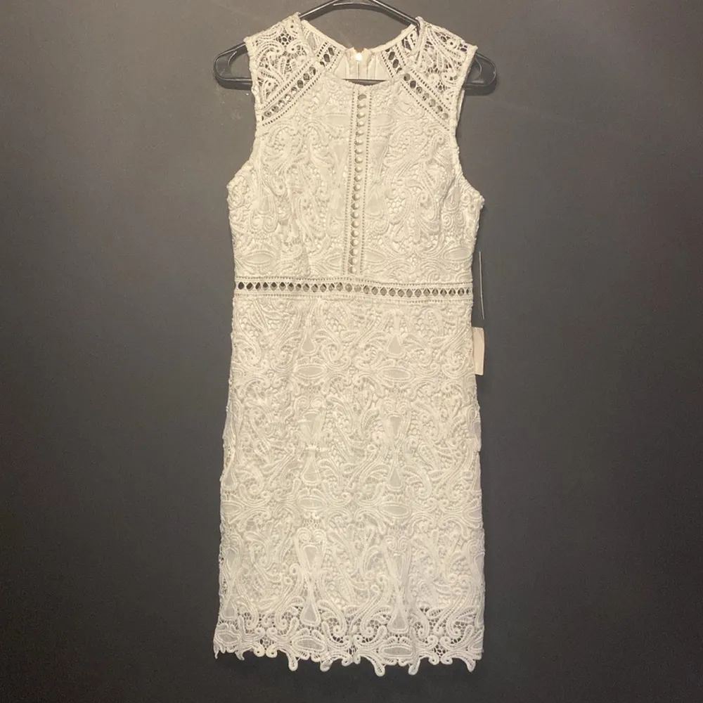 Lulus Dress Women’s Size M Lulus Dream Life White Lace Bodycon Dress Crochet Size M - Image 4
