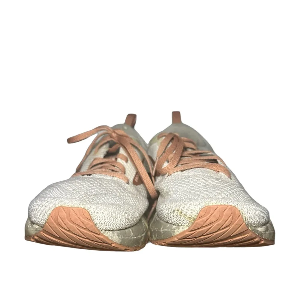 Womens Brooks Revel 5 running shoes size 8 - Image 4