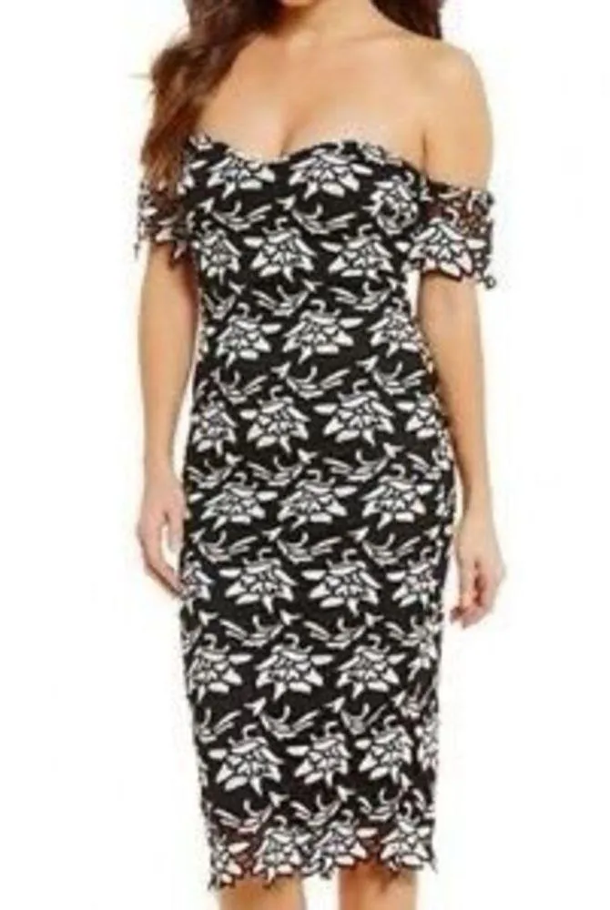 Gianni Bini Floral Chunky Crochet Lace Off Shoulder Dress - Image 2