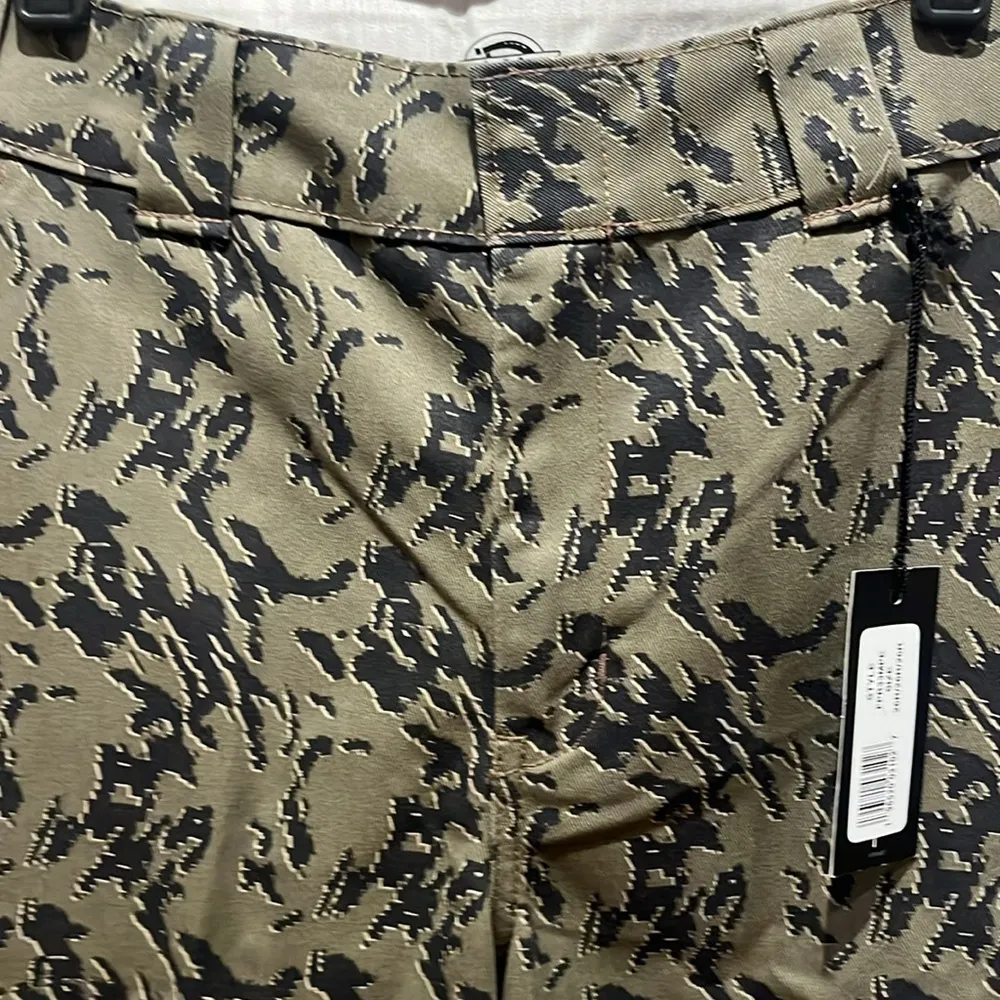 New Dickies Women's Drewsey High Rise Wide Leg Pants Size 26R NWT - Image 2