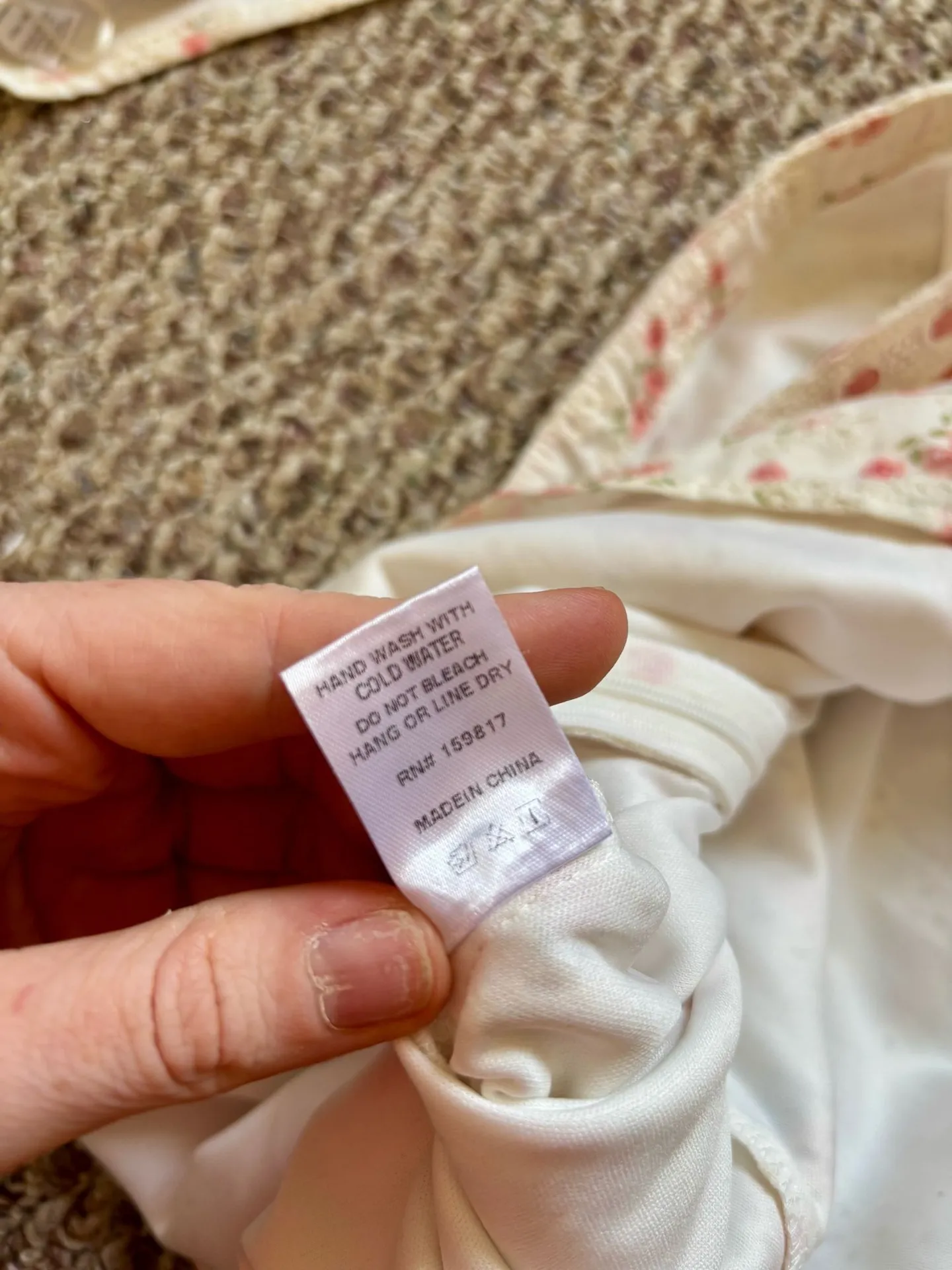 NWOT Altar'd State Pink & White Floral embroidered Skirt Set with crop top  - Image 14