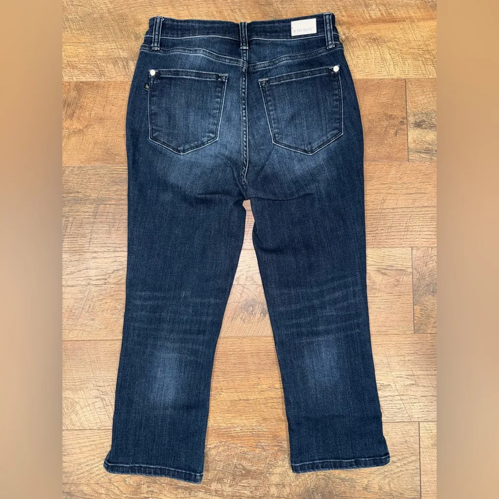 Judy Blue Los Angeles Skinny Fit Capri - Image 4