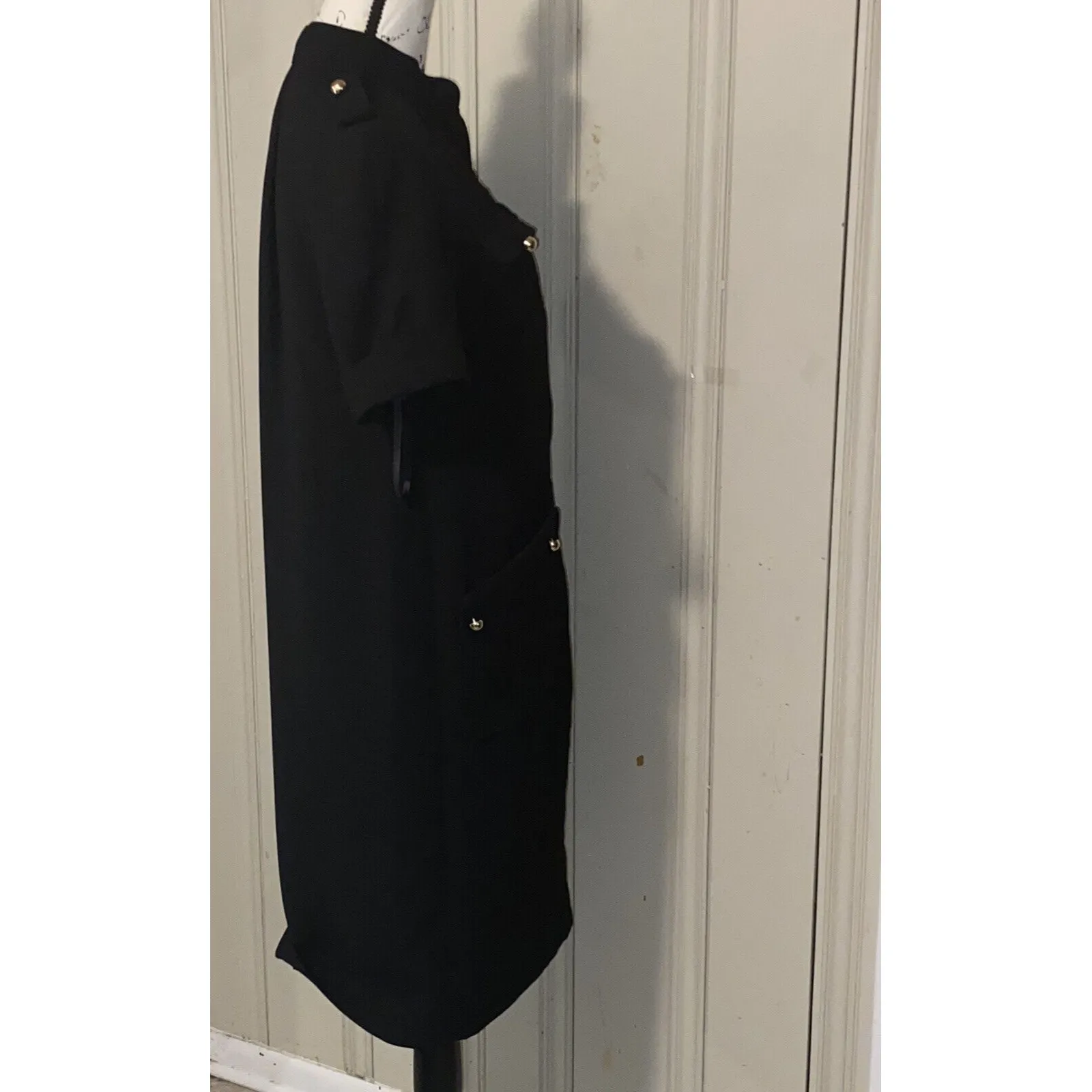 Leslie Fay Women's Front Zip Gold Detailed Black Cap Sleeve Sheath Dress Sz 6 - Image 13