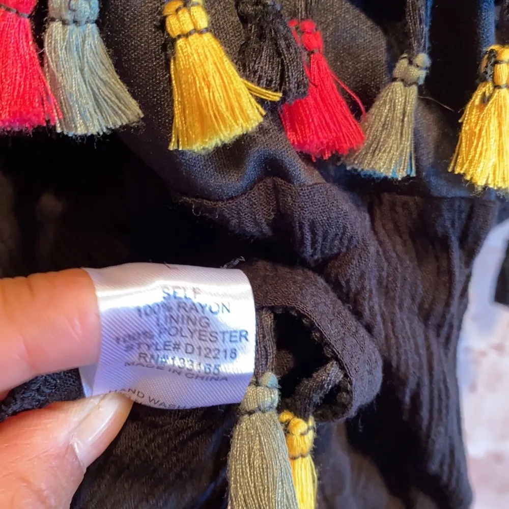 Blue Rain  Multi Tassel Layered Black Tank Top L - Image 5