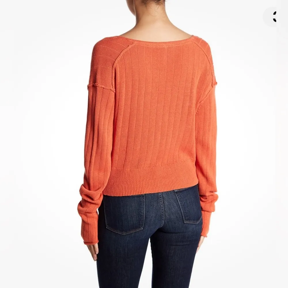 Free People Anthropologie Got Me Twisted Orange Knotted Front Cropped Sweater M - Image 8