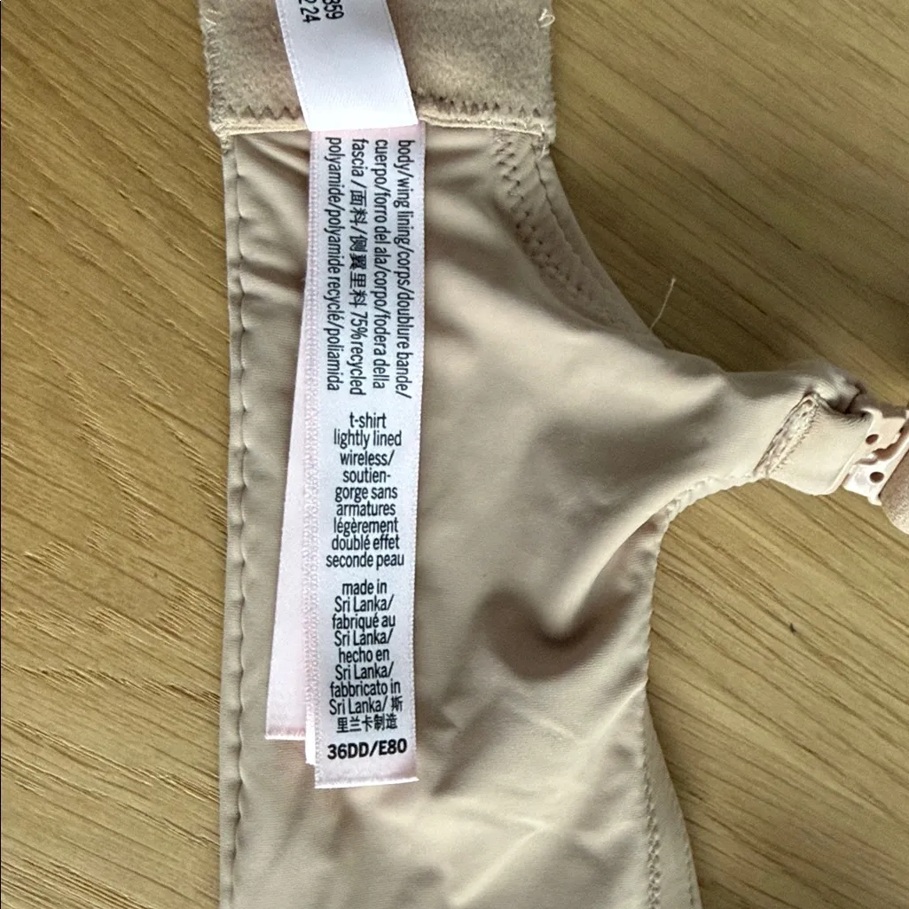 Victorias Secret wireless Nude Bra - Image 3