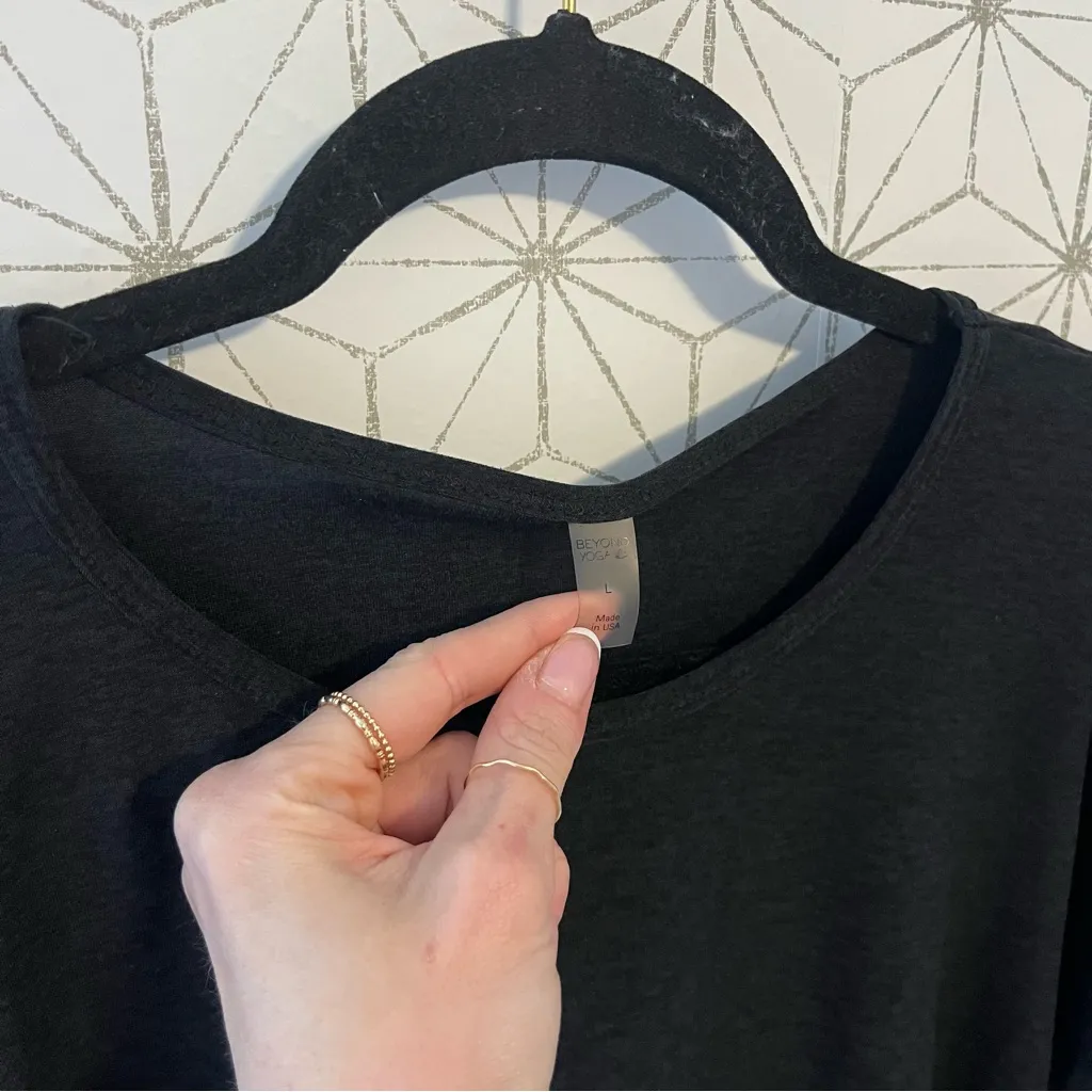 Beyond Yoga Spacedye Oversized Crop Long Sleeve - Image 6