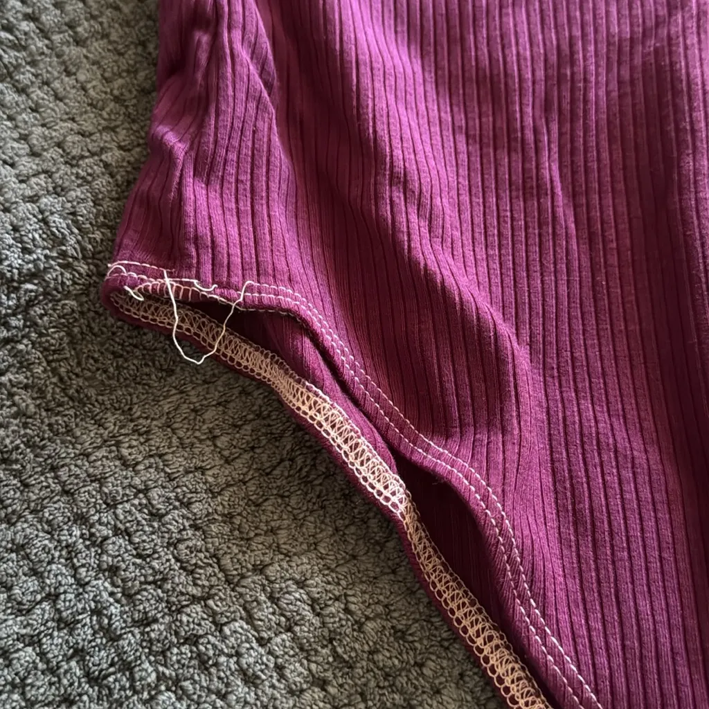 Reformation ribbed plum purple bodysuit stretchy‎ square neck Sz Small - Image 5