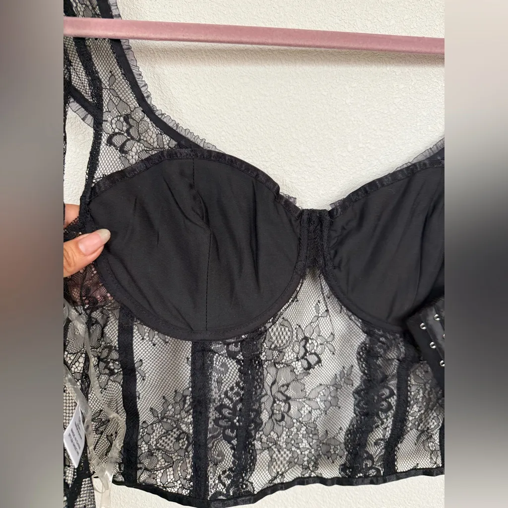 Floral lace corset top - Image 7