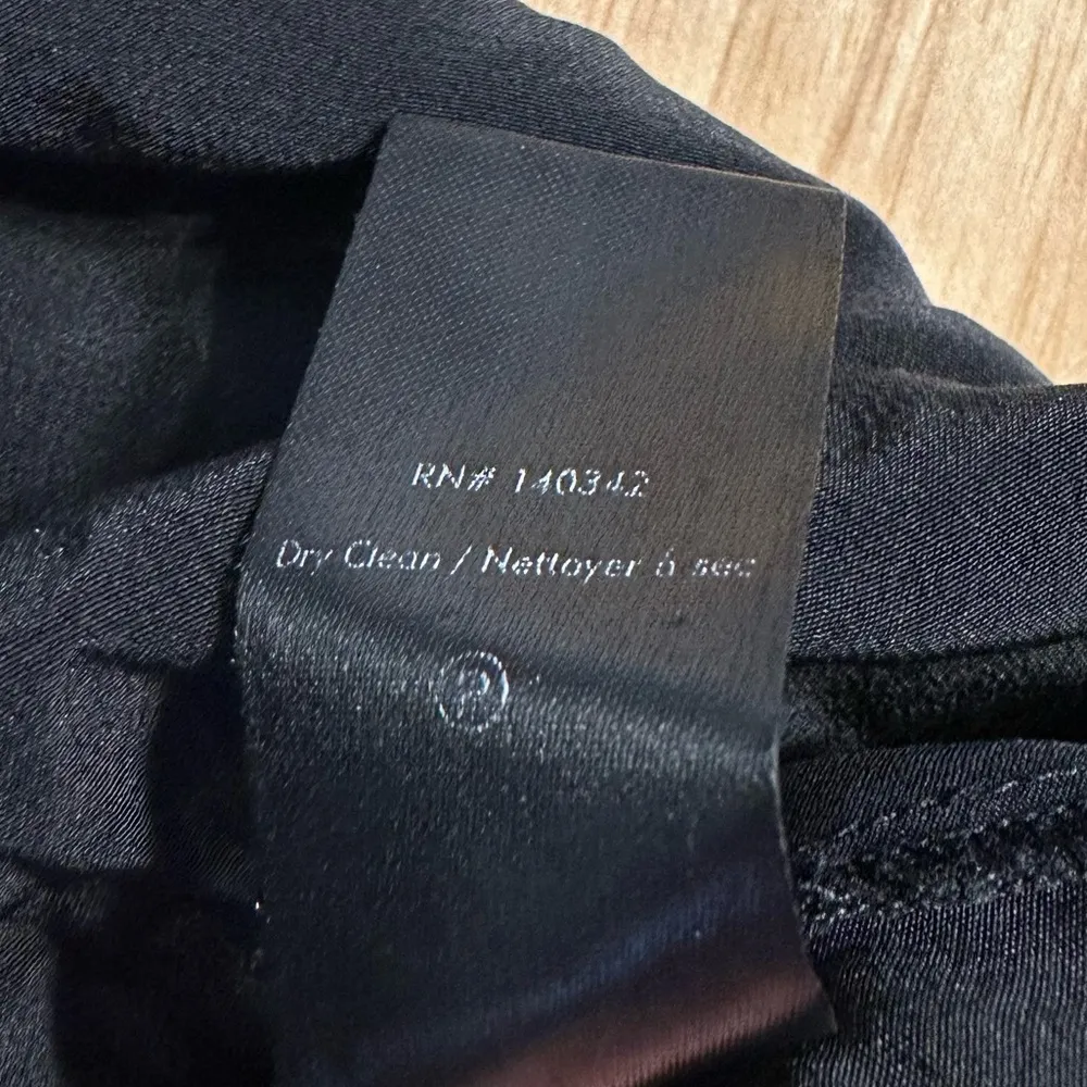 Elizabeth & James Black Chance Top size Large Oversized Silk Long Sleeve Boho - Image 13