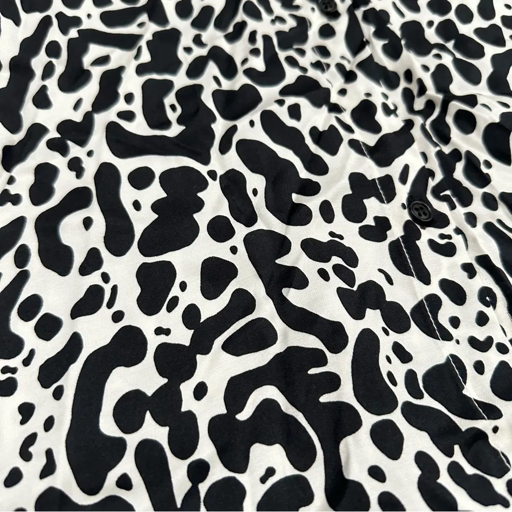 Lita By Ciara Printed Fluid Camp Shirt cheetah print - Image 8