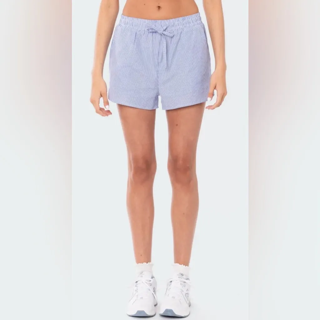 Edikted Mid-Rise‎ Elastic Drawstring Waist Pinstripe Shorts Size XS Blue & White - Image 4