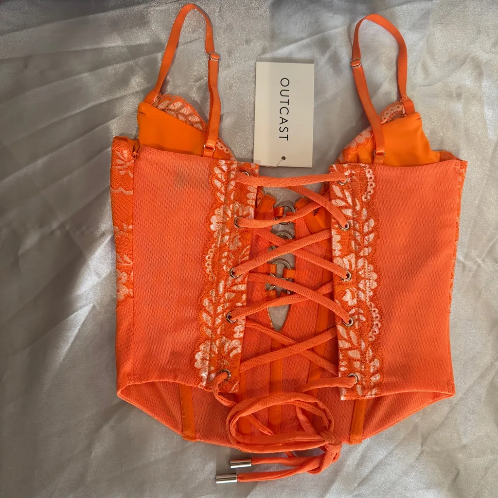 Outcast Clothing Asic Top Orange Size M - Image 4