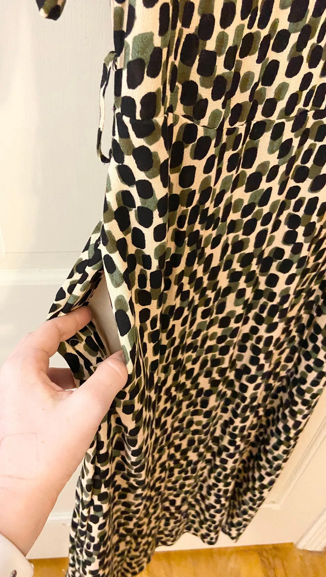 NWT  handkerchief-hem wrap dress - Image 7