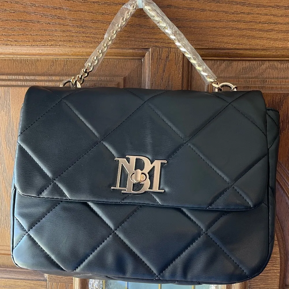 Badgley Mischka Large Quilted Vegan Leather Crossbody w/ 2 Straps - Black - NWT - Image 3