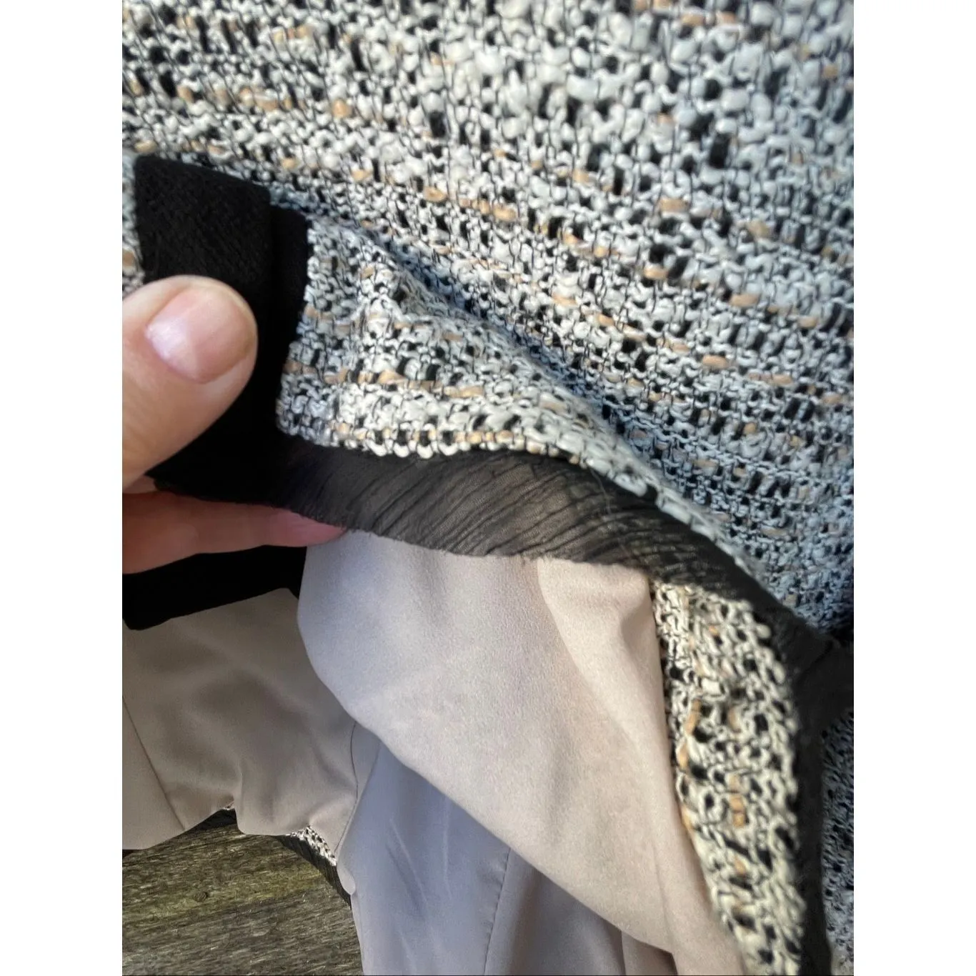 Ann Taylor size 10 nubby woven blazer. - Image 10