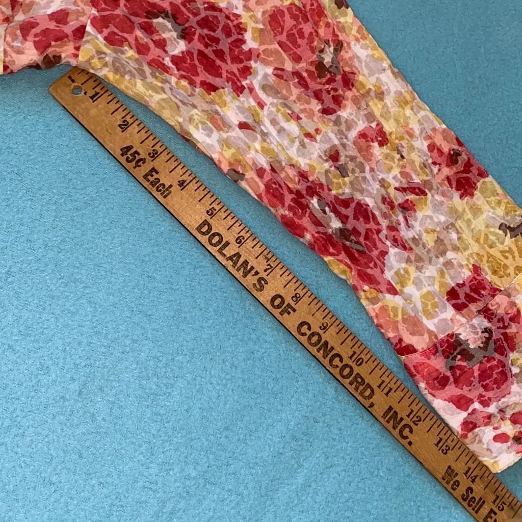 JM COLLECTION floral abstract button up long sleeve crinkle split cuffs size 12 - Image 10