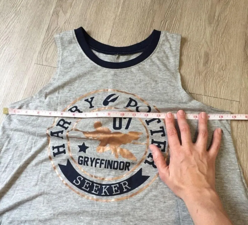 NWOT  Gryffindor Quidditch Seeker Tank Top Muscle Tee Sleeveless New - Image 8
