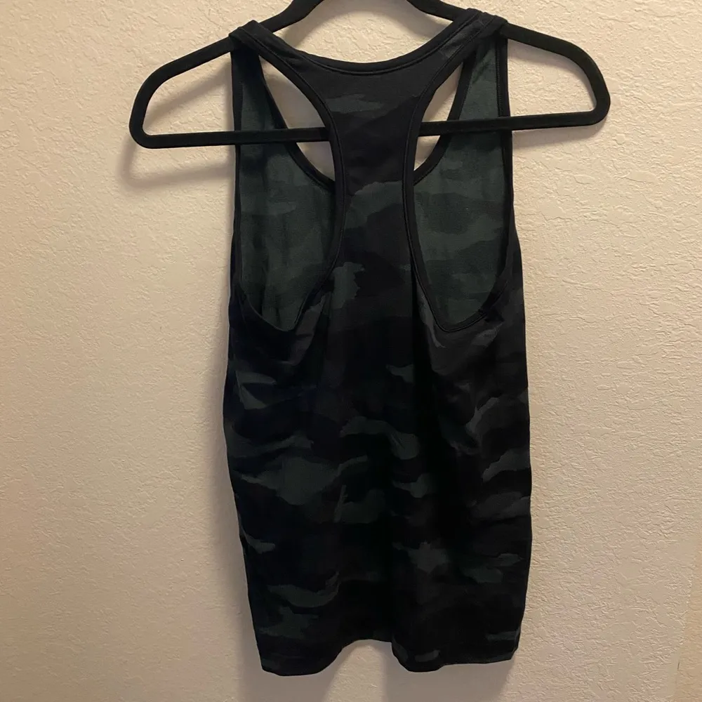 Athleta Camo Racerback Athletic Tank - Image 5