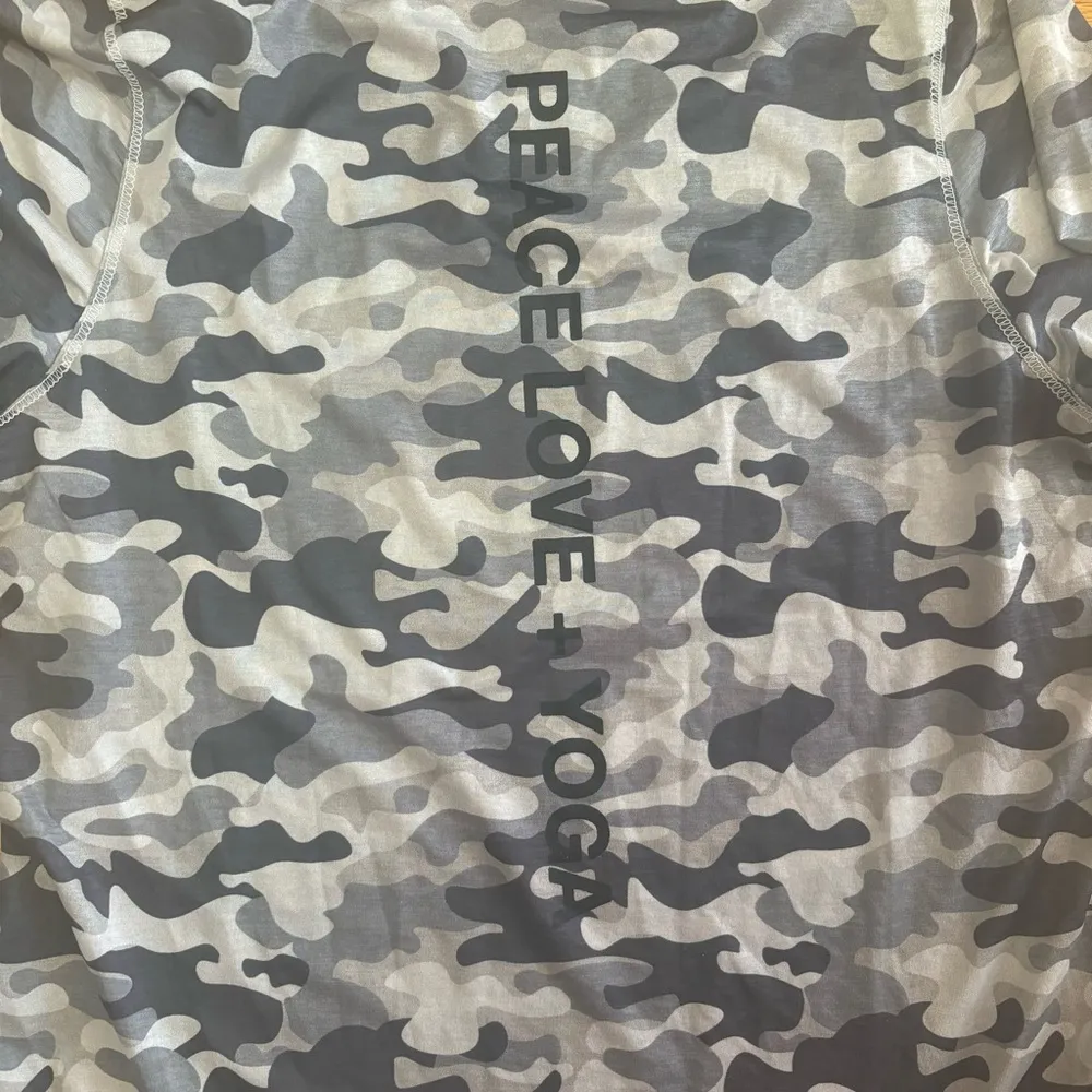 Spiritual Gangster Camo Tech Thumbhole Long Sleeve Yoga Outdoor Gorpcore T… - Image 4