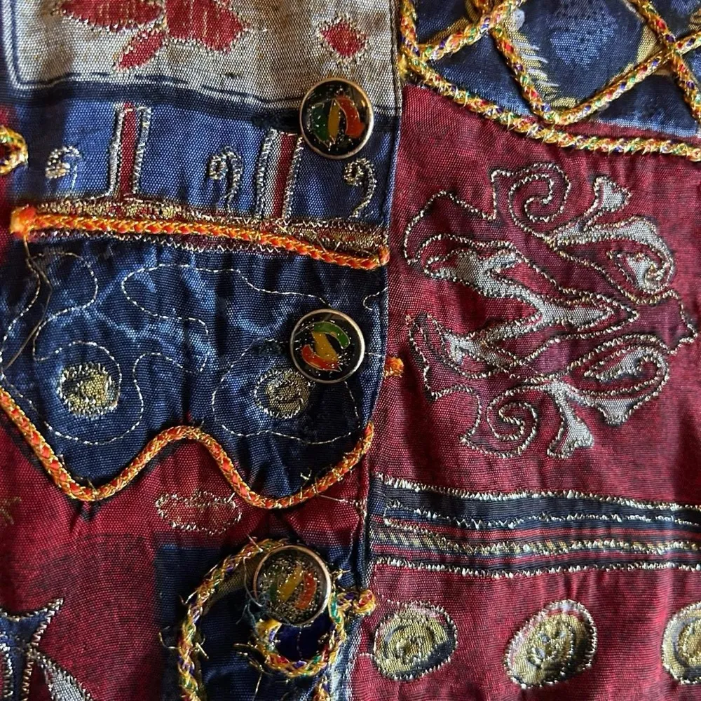 Vintage 80s Baroque Tapestry Vest - Boho Embroidered Gold Statement Piece (S) - Image 8