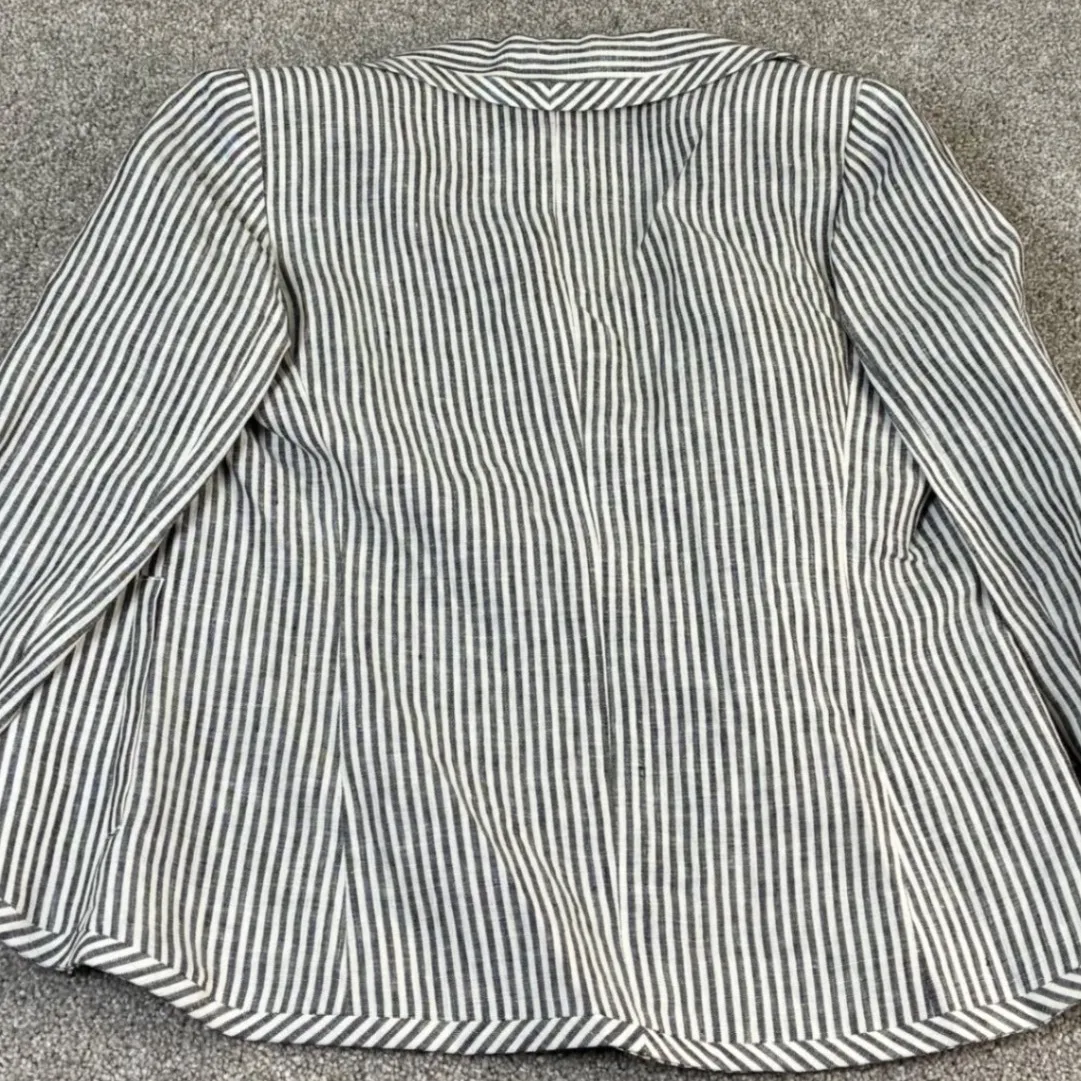 NWT Olive + Olivia Striped Linen Blend Blazer Jacket‎ - Image 2