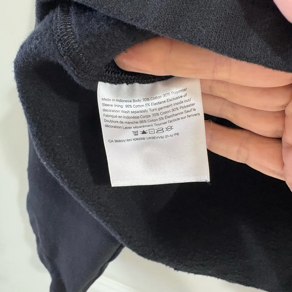 Lululemon black braided sleeve cropped pullover sweater size 8, style #LW3EVVS - Image 6