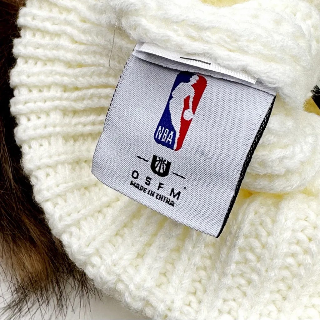 NBA Chicago Bulls Cable Knit Winter Hat Beanie Faux Fur Pom Womens Fan Gear Gift - Image 6