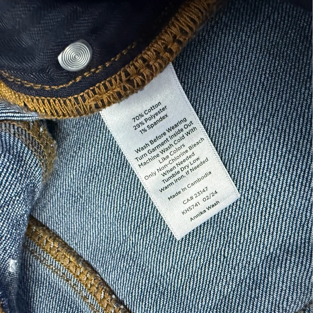 Talbots Everyday Relaxed Jeans Size 14 Petite Medium Wash - Image 4