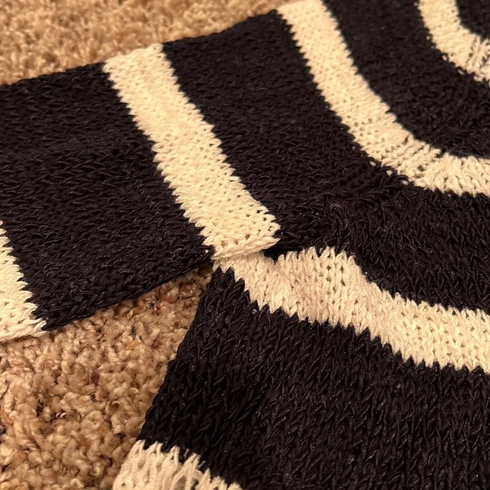 Talbots Petite Black & White Sweater - Image 4