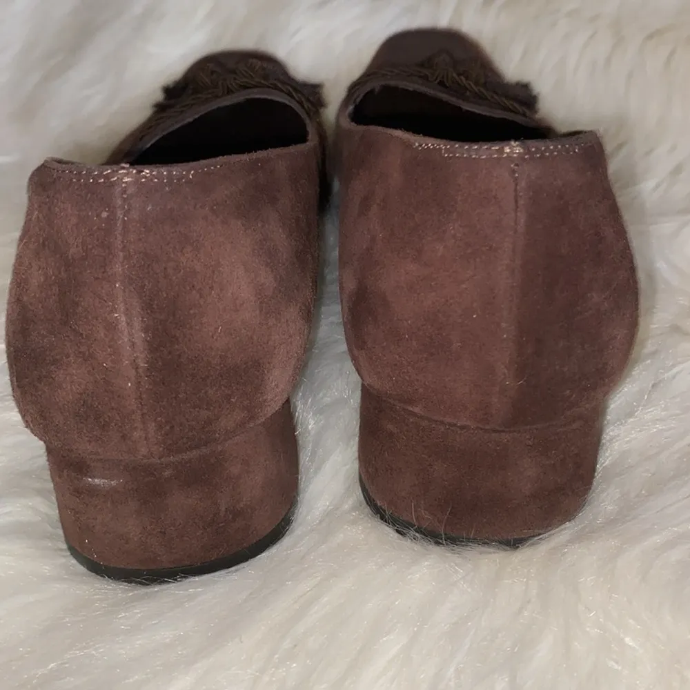 Salvatore Ferragamo Shoes Women’s Size 8.5 B Suede Tassel Loafer Heels Pumps - Image 11