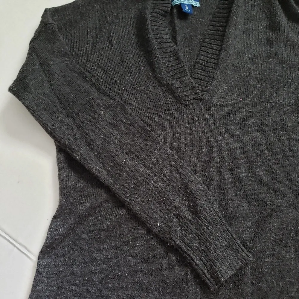 Old Navy Maternity hooded knit Sweater - Image 3