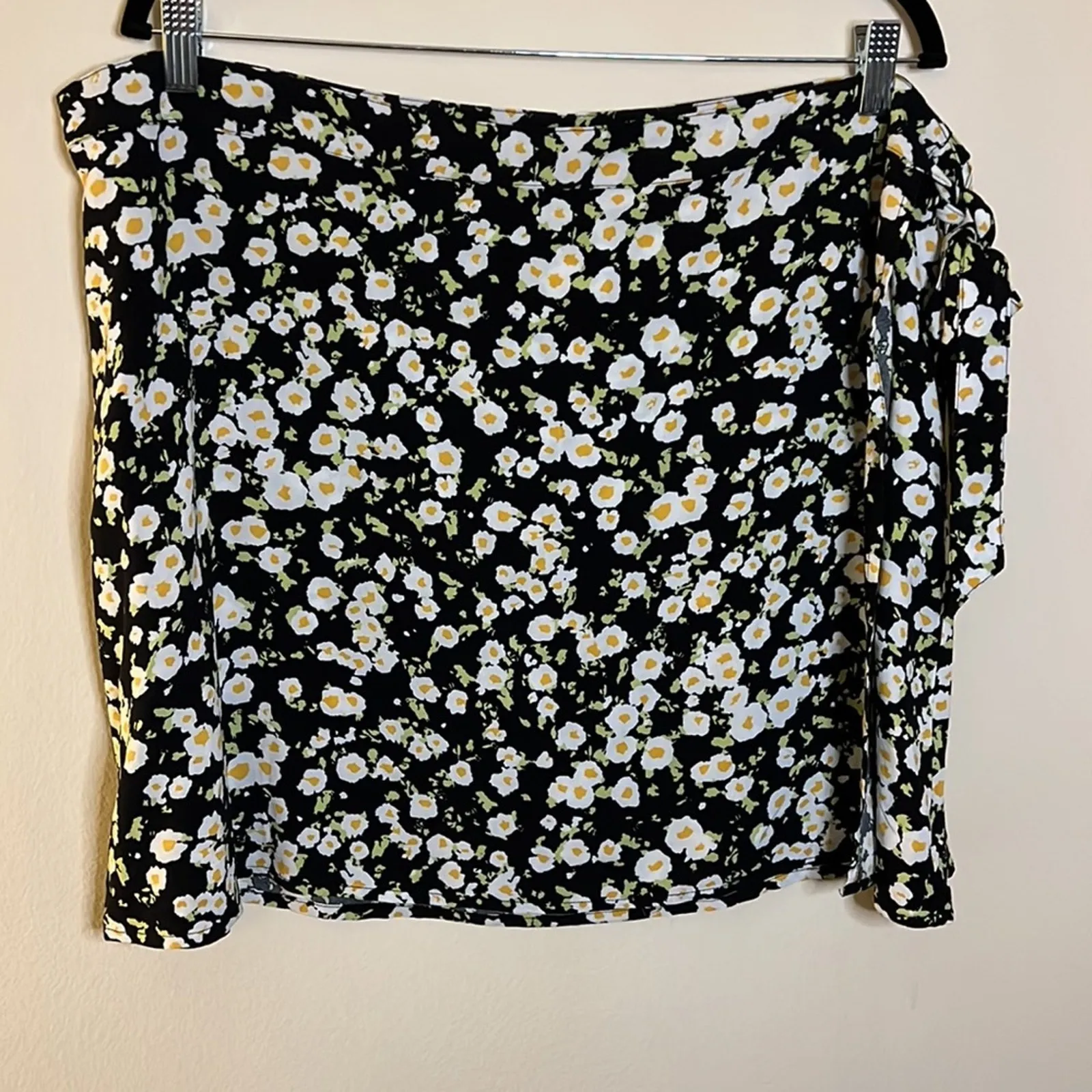 Abound Floral Side Tie Wrap Skirt Size 1X - Image 2
